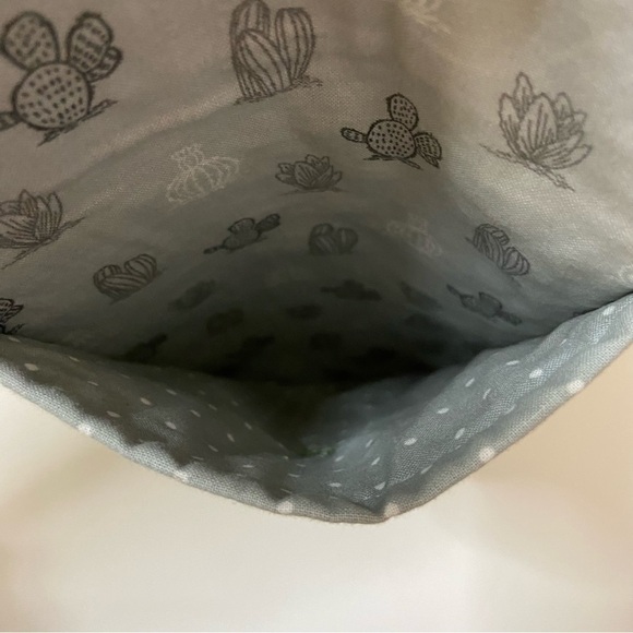 Handmade One Of A Kind Cotton Llama Print Tote Bag - Picture 5 of 15